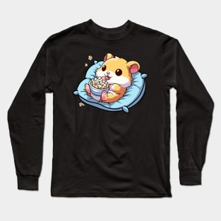 Cute hamster eating popcorns Long Sleeve T-Shirt